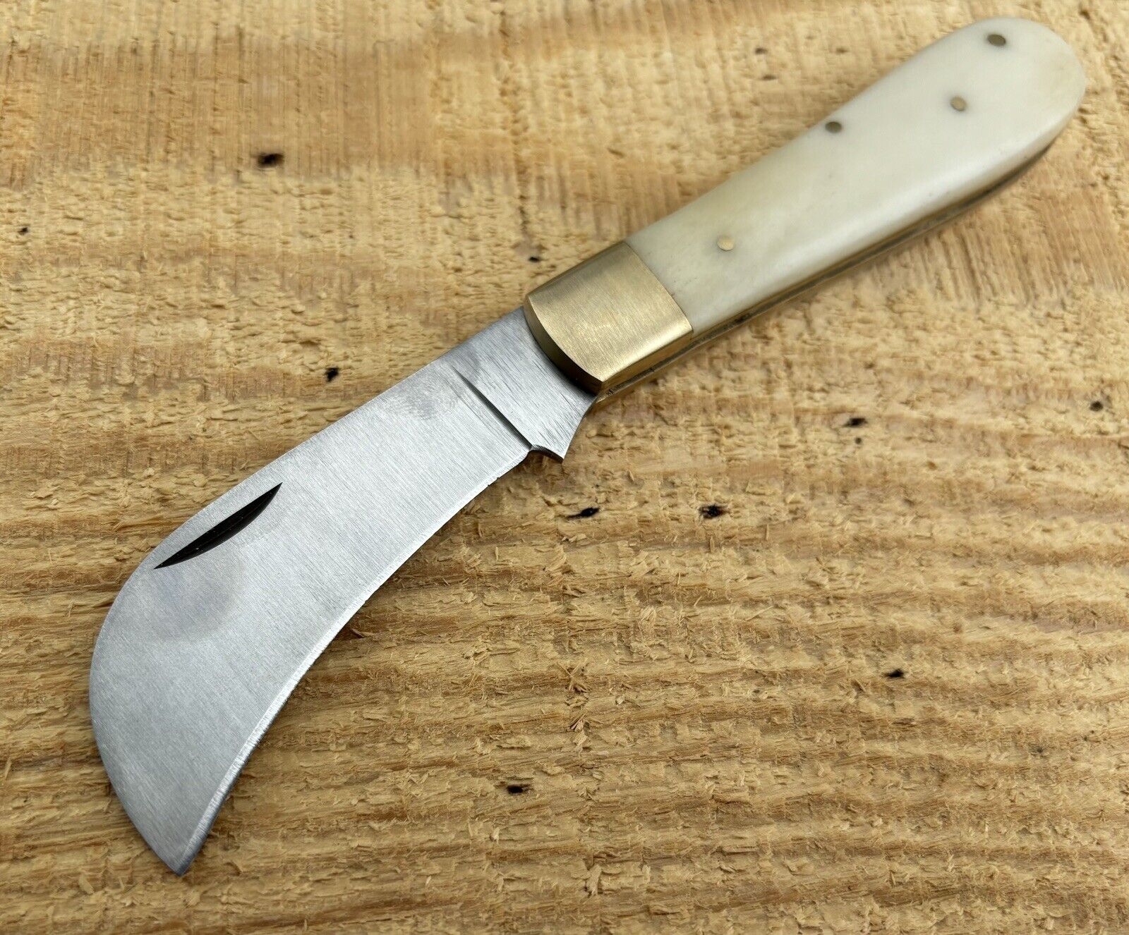 Hawksbill Pocket Knife OG Design Brass Bolsters Rivets Lockback EDC Classic Tool
