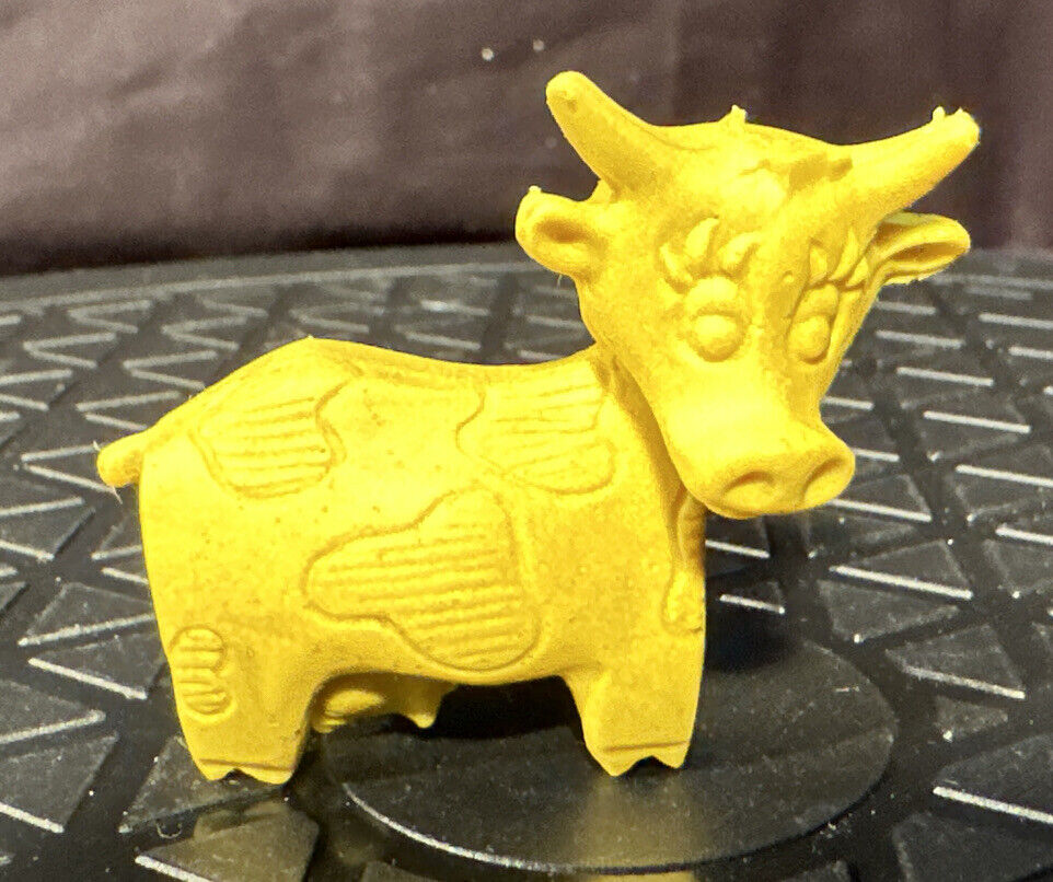 Vintage DIENER ERASER -- Yellow COW -- ITTY BITTYS CHARM ANIMAL