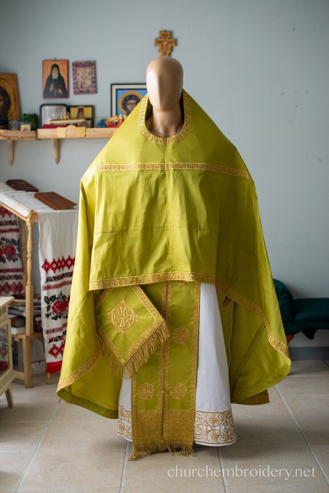 Fully Embroidered Orthodox Priest Green Russian High Back Phelonion