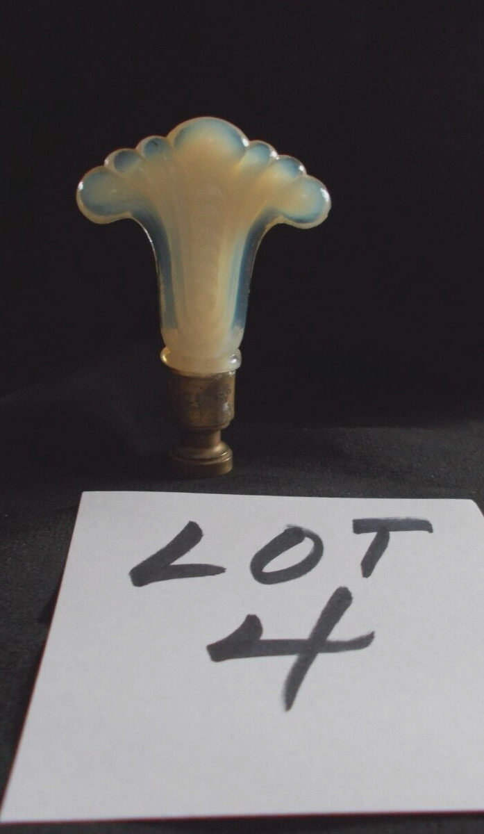 VTG/ANT ALADDIN ALACITE OPALESCENT MOONSHEAF LAMP FINIAL~LOT #4