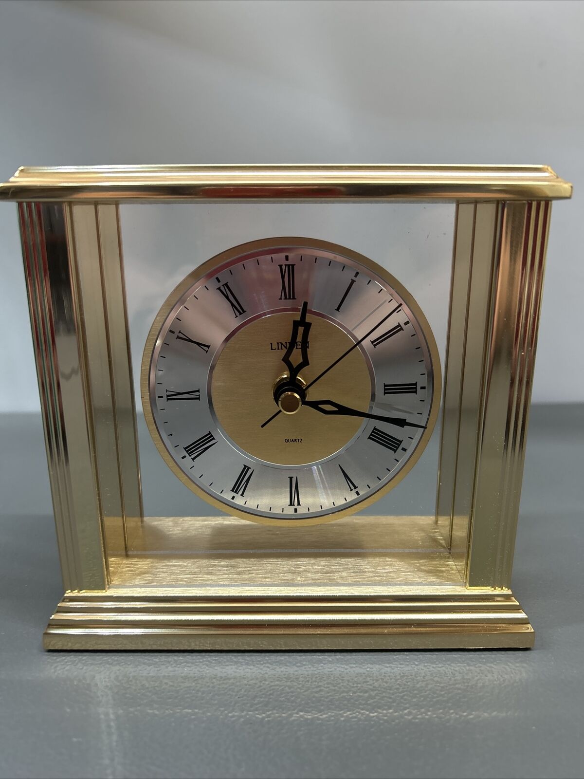 Vintage Rose Gold Color Linden Mantle Desk Clock Quartz Tested