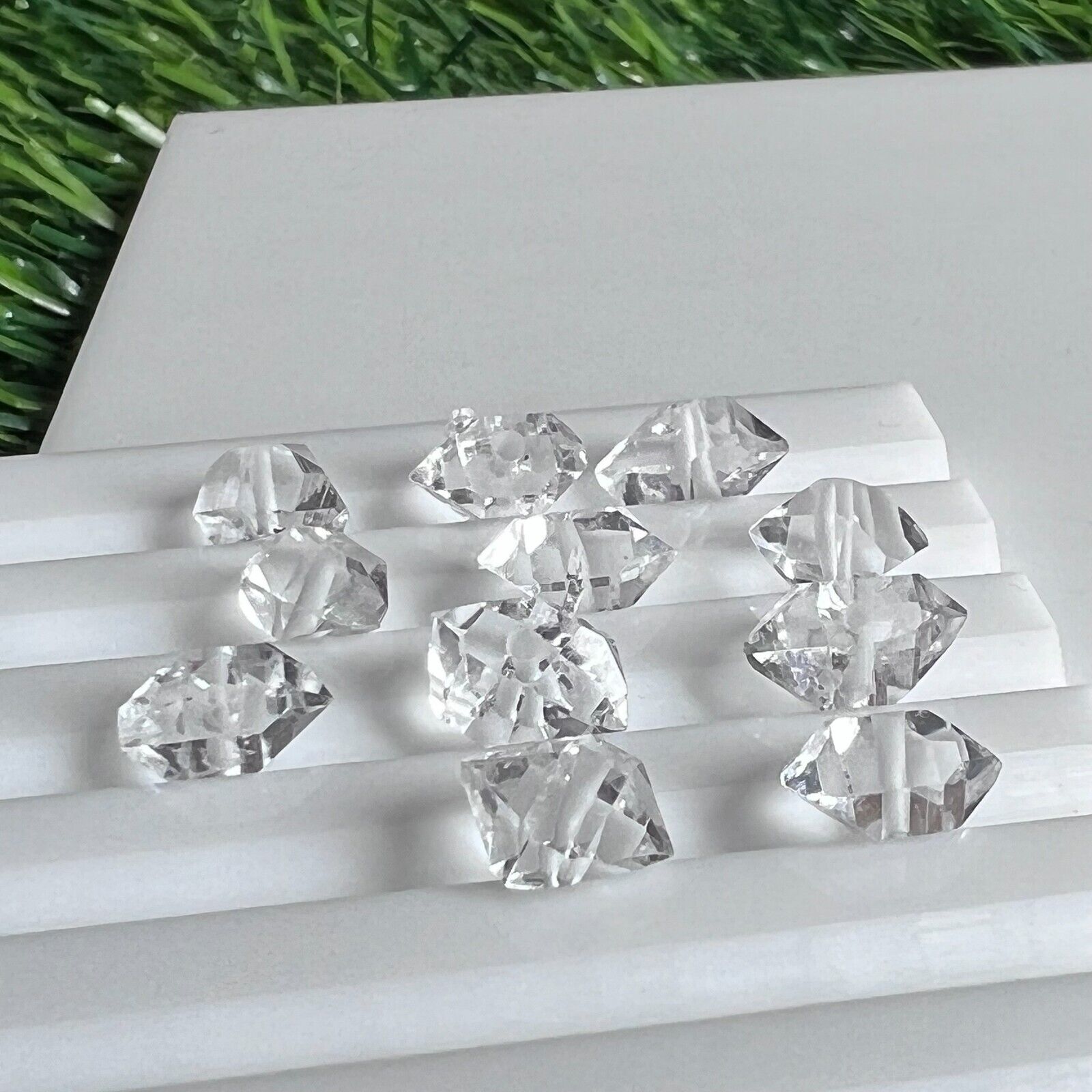 8 pcs  Drilled Herkimer diamond crystals 7mm - 9mm