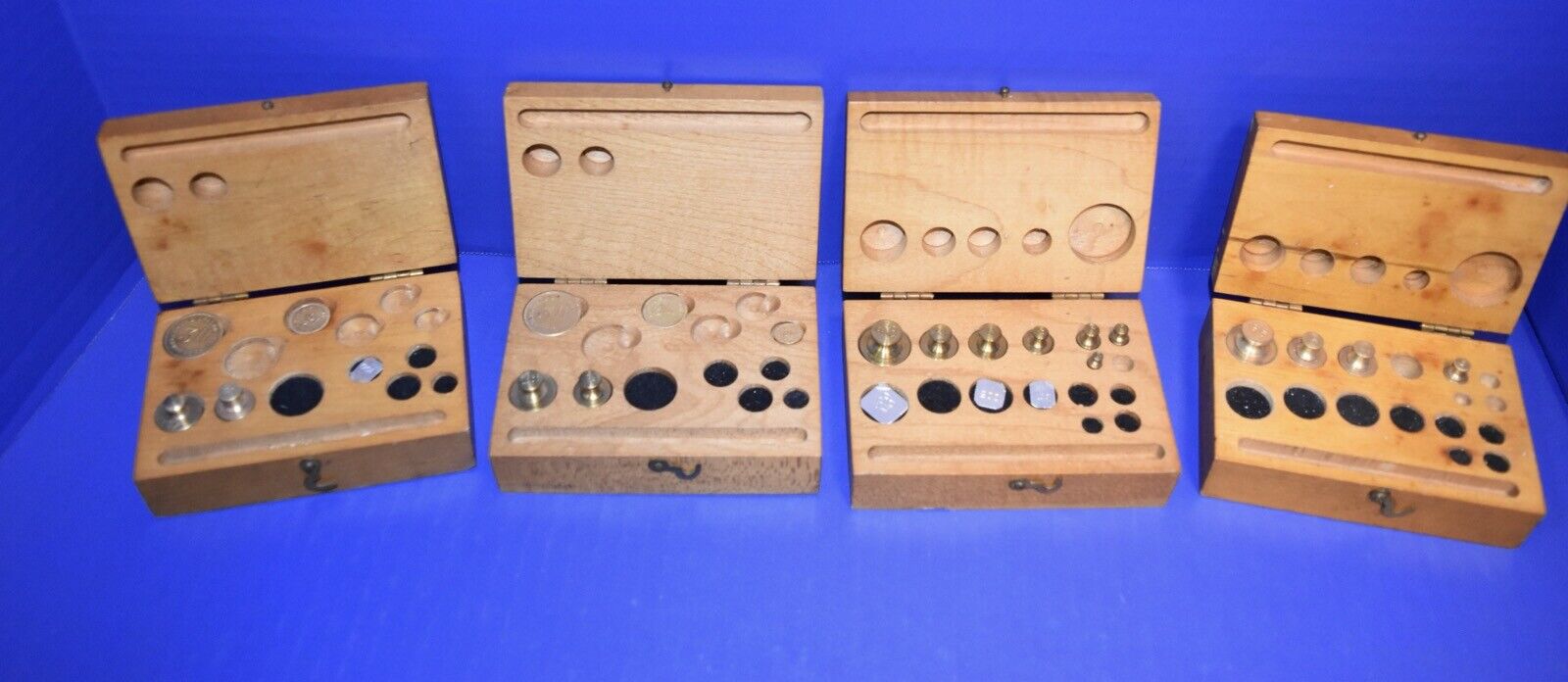 Vintage Henry Troemner Philadelphia  Brass/Silver Weight Sets Wood Box Scales