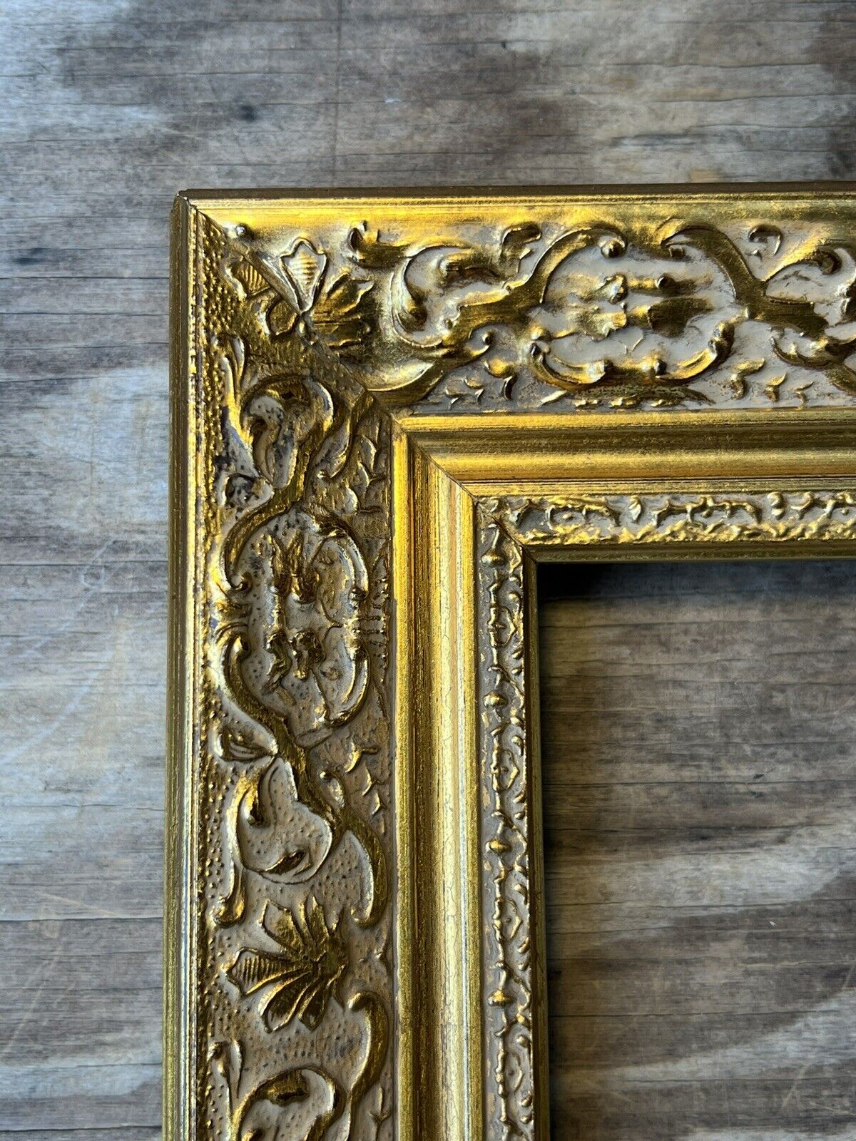 SUPERB VTG Gold Gilt Gesso Floral Ornate Beveled Wide Empty Wood Frame 26x31