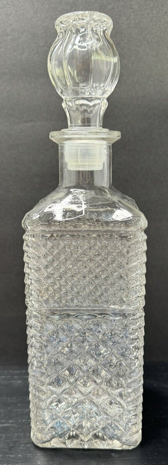 Vintage Anchor Hock 12.5” Tall Crystal Liquor Decanter Diamond Cut Pattern 3”D