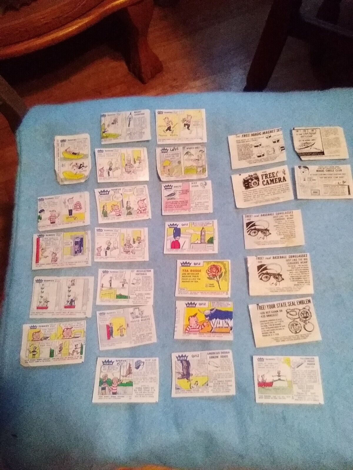 Fleer Funnies staring PUD Comic waxed Gum Wrappers,coupons, Laffs 27 comics