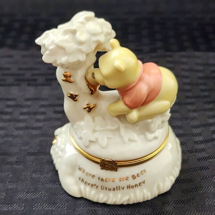 Lenox Disney Pooh's Treasure Of Honey Figurine With Bee Charm No Box