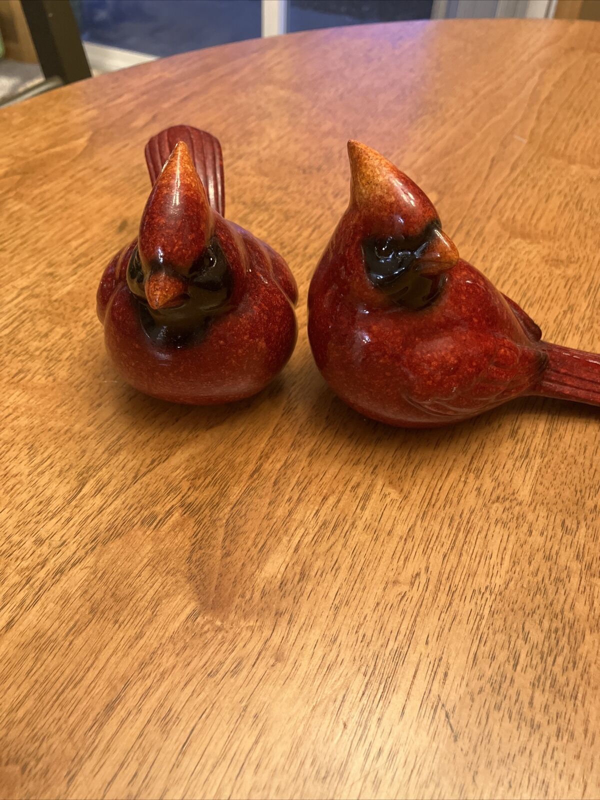 Red Cardinal Bird Figurine with Head Turned Polystone by Manual Lot Of 2