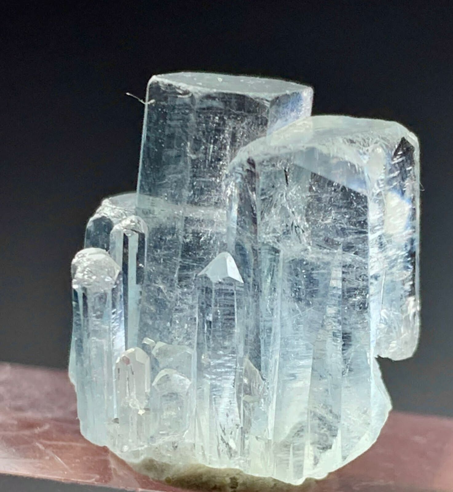 37 Cts Terminated Aquamarine Crystals Bunch from Skardu Pakistan