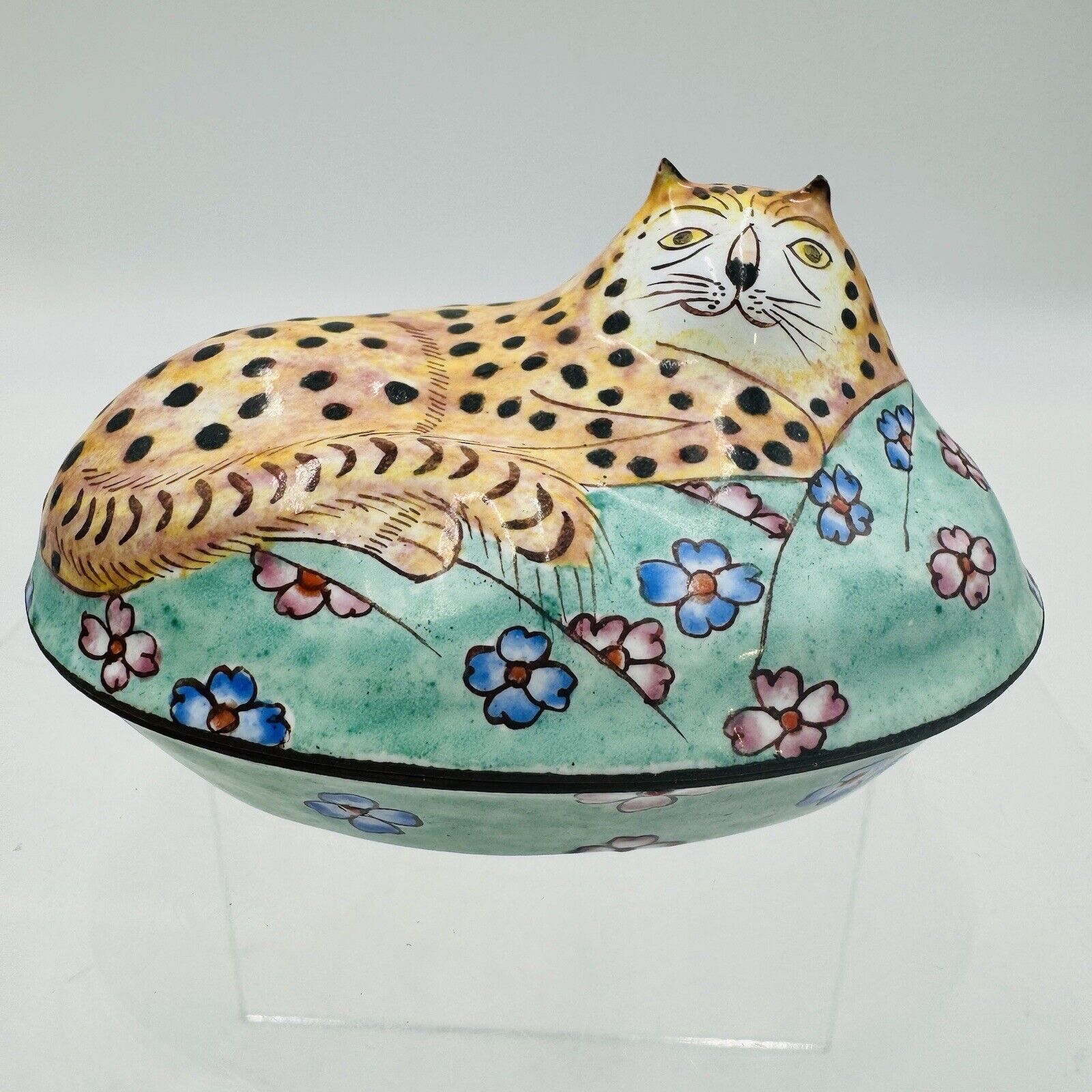 Empress Arts Leopard Cat Enameled Trinket Box Yellow Nose Vintage 1997