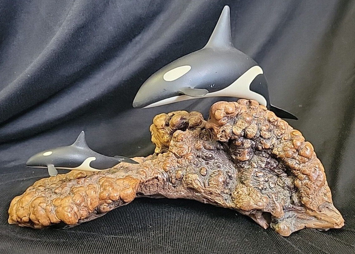 Vintage John Perry Orca Killer Whale & Calf Ocean Art  Sculpture Burlwood