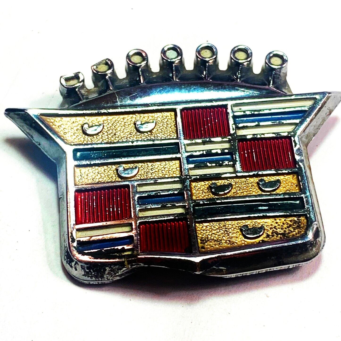 Cadillac Emblem Vintage Metal Emblem Badge Logo   227