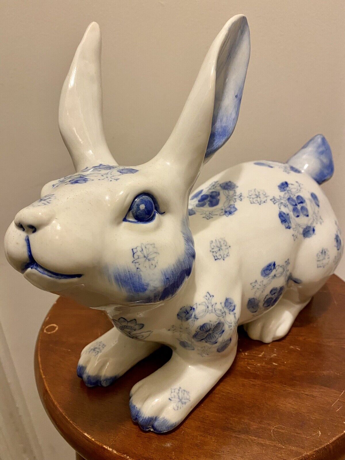 Antique Chinese Porcelain Blue White Rabbit Sculpture 12.25”D Marked