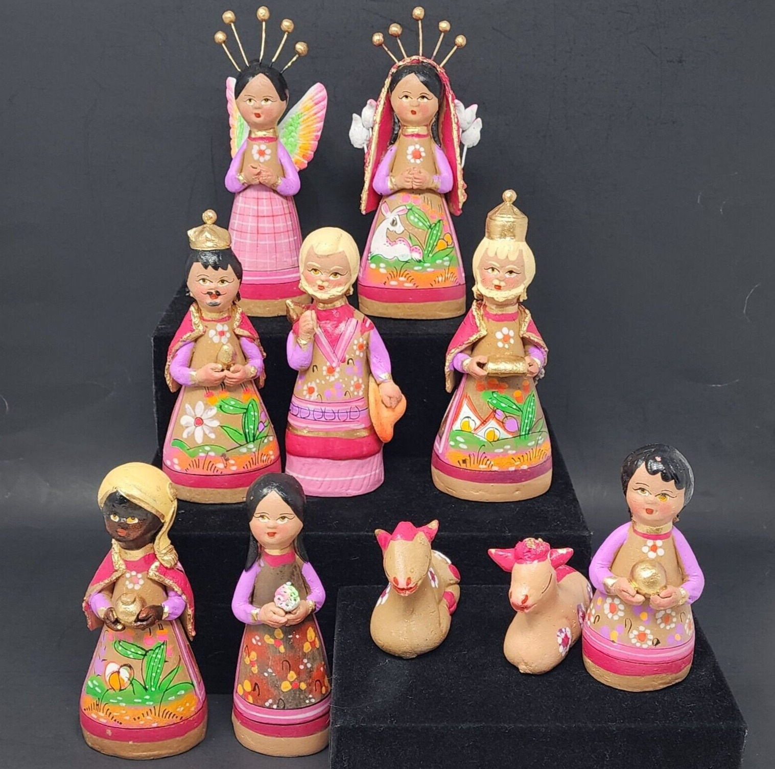 Mexican Pottery Nativity Figures Folk Art Clay 10 Pieces UV Glow Vintage