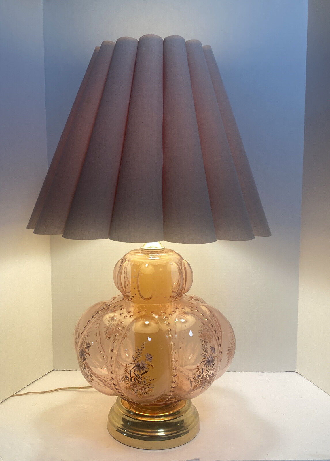 Vtg Carl Falkenstein Hollywood Regency Pink Melon Beaded Bubble Lamp With Shade