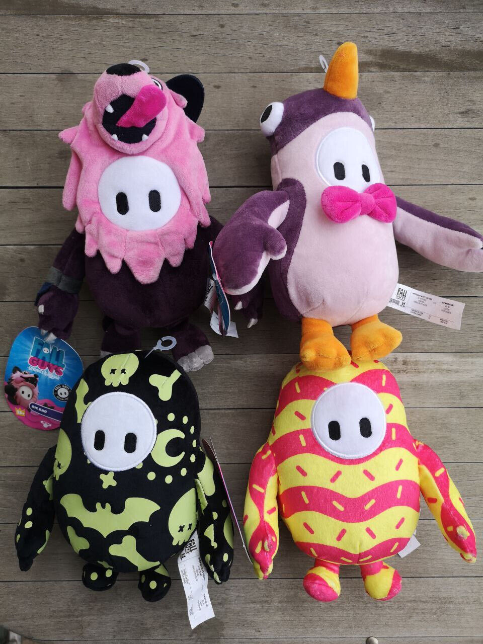fall guys game lot 4 plush toys big bad spooky doodles sprincles peppy penguin