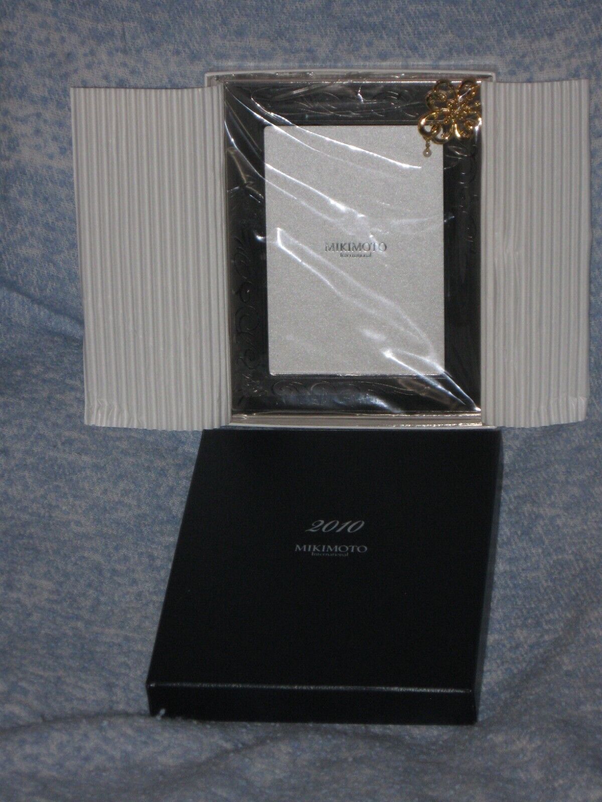 Mikimoto International 2010 Frame With Pearl Drop 4x6 + Box