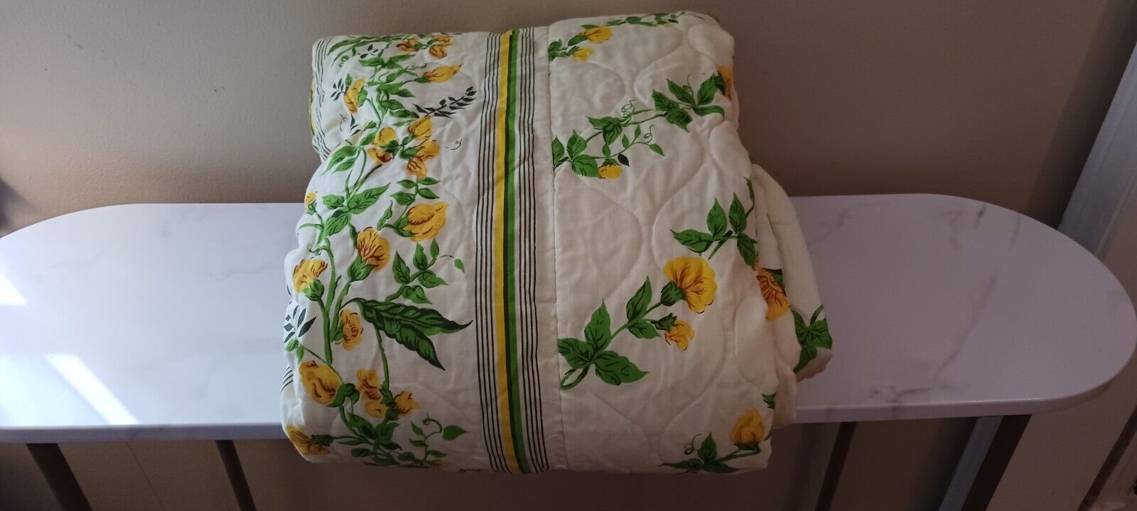 Vintage Yellow, Green, White Floral Print Queen Lightweight Bedspread MCM Retro