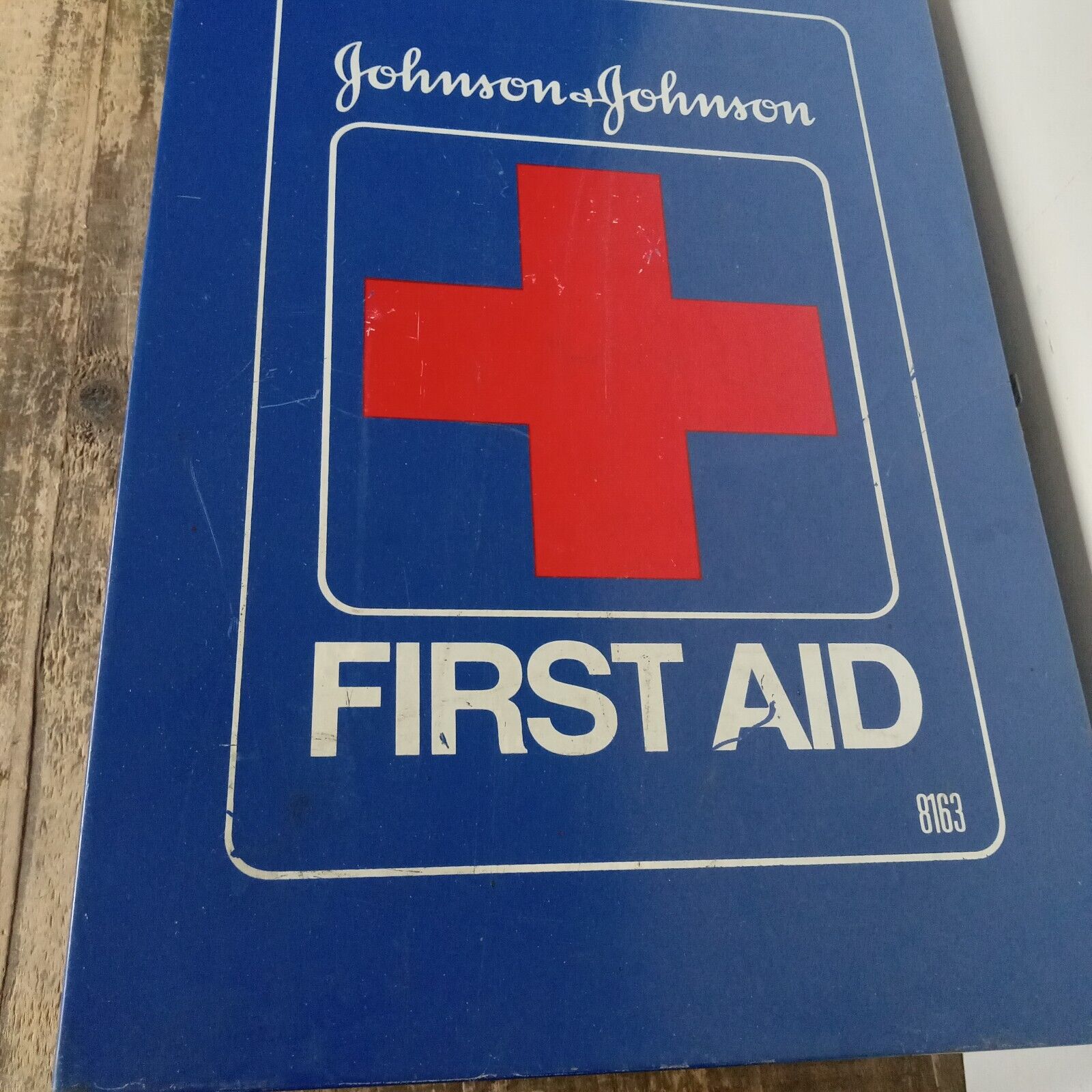 1990 Industrial Metal 8163 Johnson &Johnson Emergency First Aid Kit 15x10.5x4.75