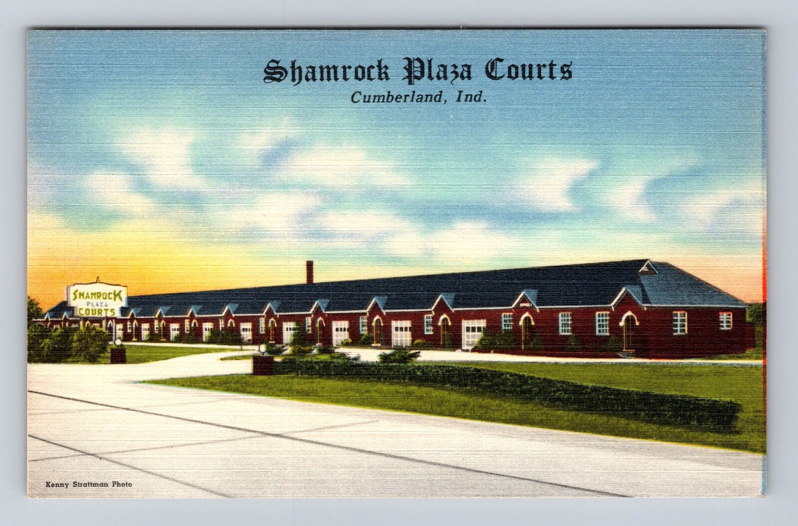 Cumberland IN-Indiana, Shamrock Plaza Courts, Advertising Linen Vintage Postcard