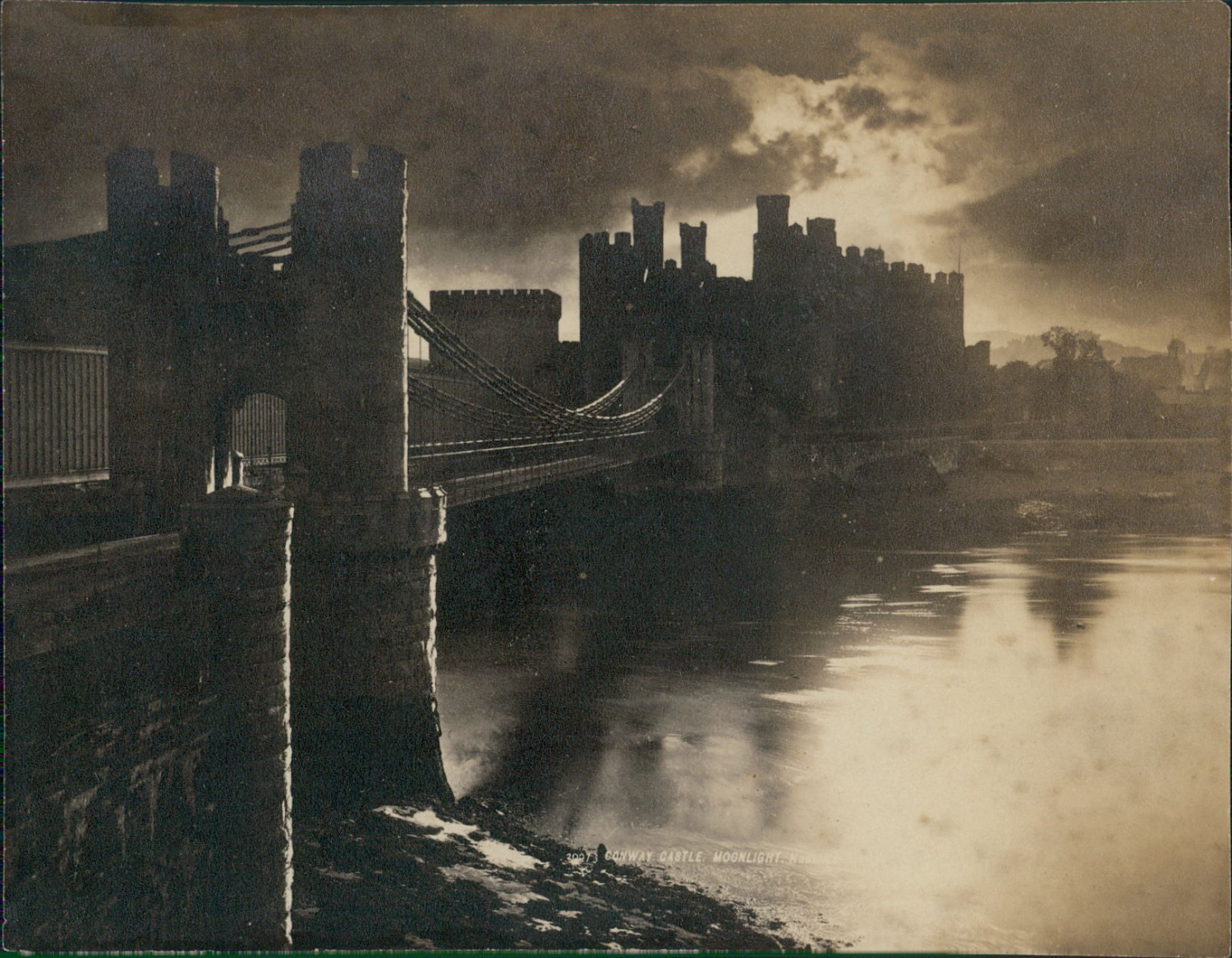 Hudson's Series, Great Britain, Conwy Castle Moonlight Vintage Albumen pri