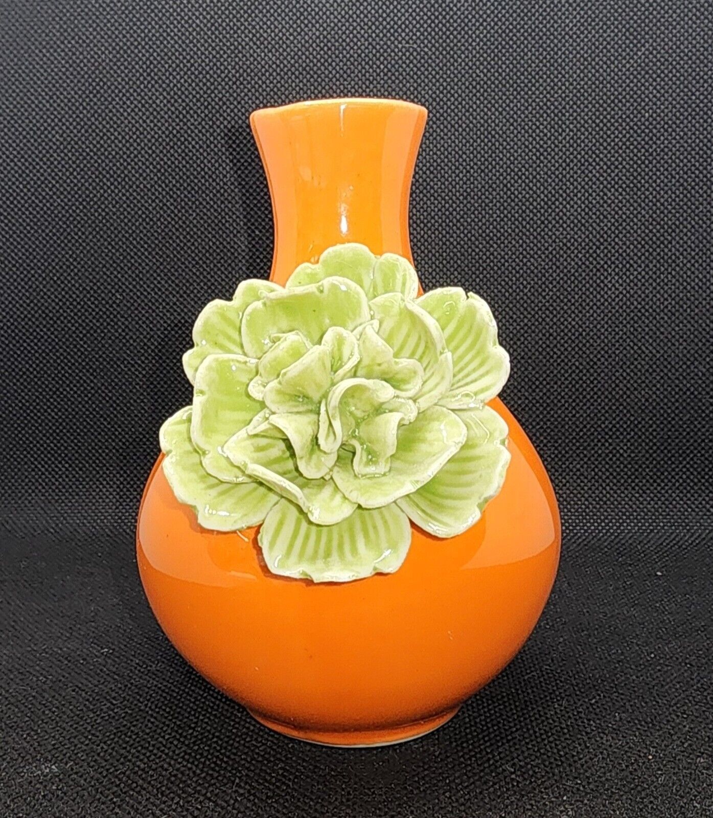 Orange Ceramic Bud Vase 3d Green Flower Anthropologie Style 4-3/4\