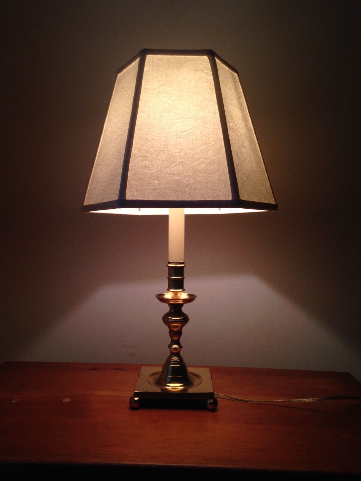 Vintage Ethan Allen Brass, Footed Candlestick Table Lamp With Artemis Shade