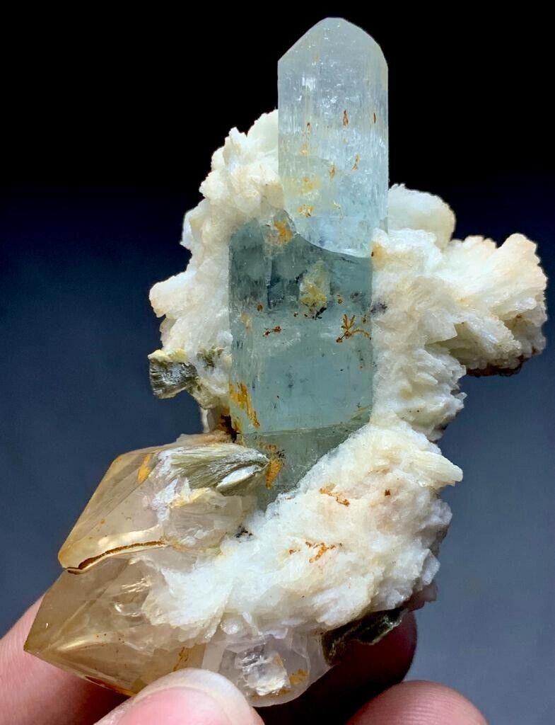 334 Carat aquamarine Crystal with Quartz Specimen from Pakistan