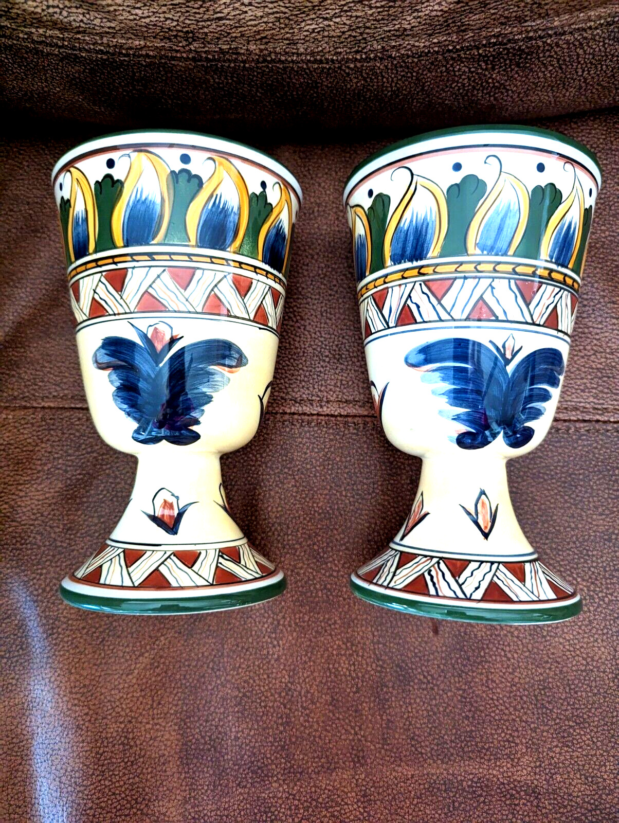 2 Deruta Unlimited Hand Painted 13 oz Footed Wine Goblets New