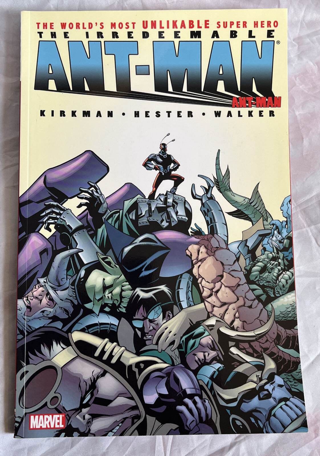 THE IRREDEEMABLE ANT-MAN PAPERBACK COMIC BOOK ROBERT KIRKMAN EXCELLENT CONDITION