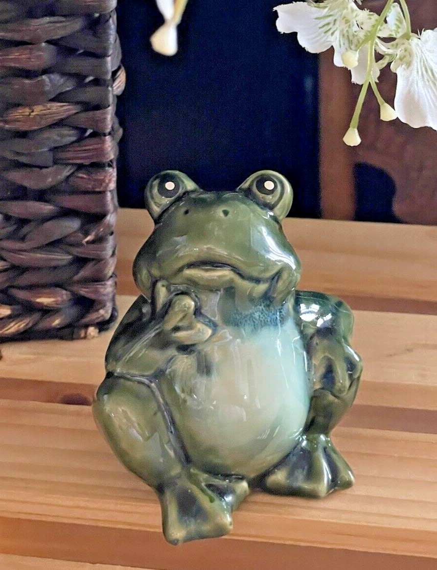 Thinking Frog Clay Figure Green Glazed Big Eyes Sitting Toad Collectible
