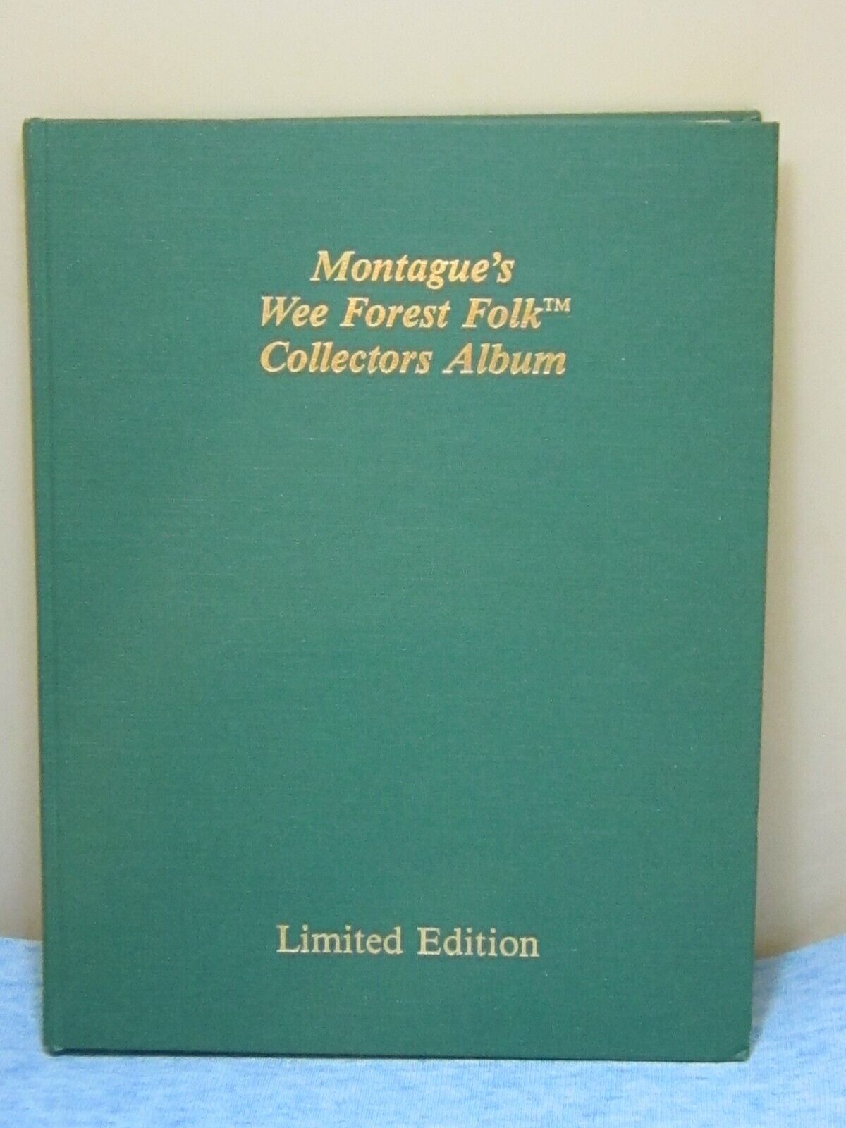 Wee Forest Folk Montague\'s Collectors Album RARE 1988 Ltd Ed #109/300 Price Book