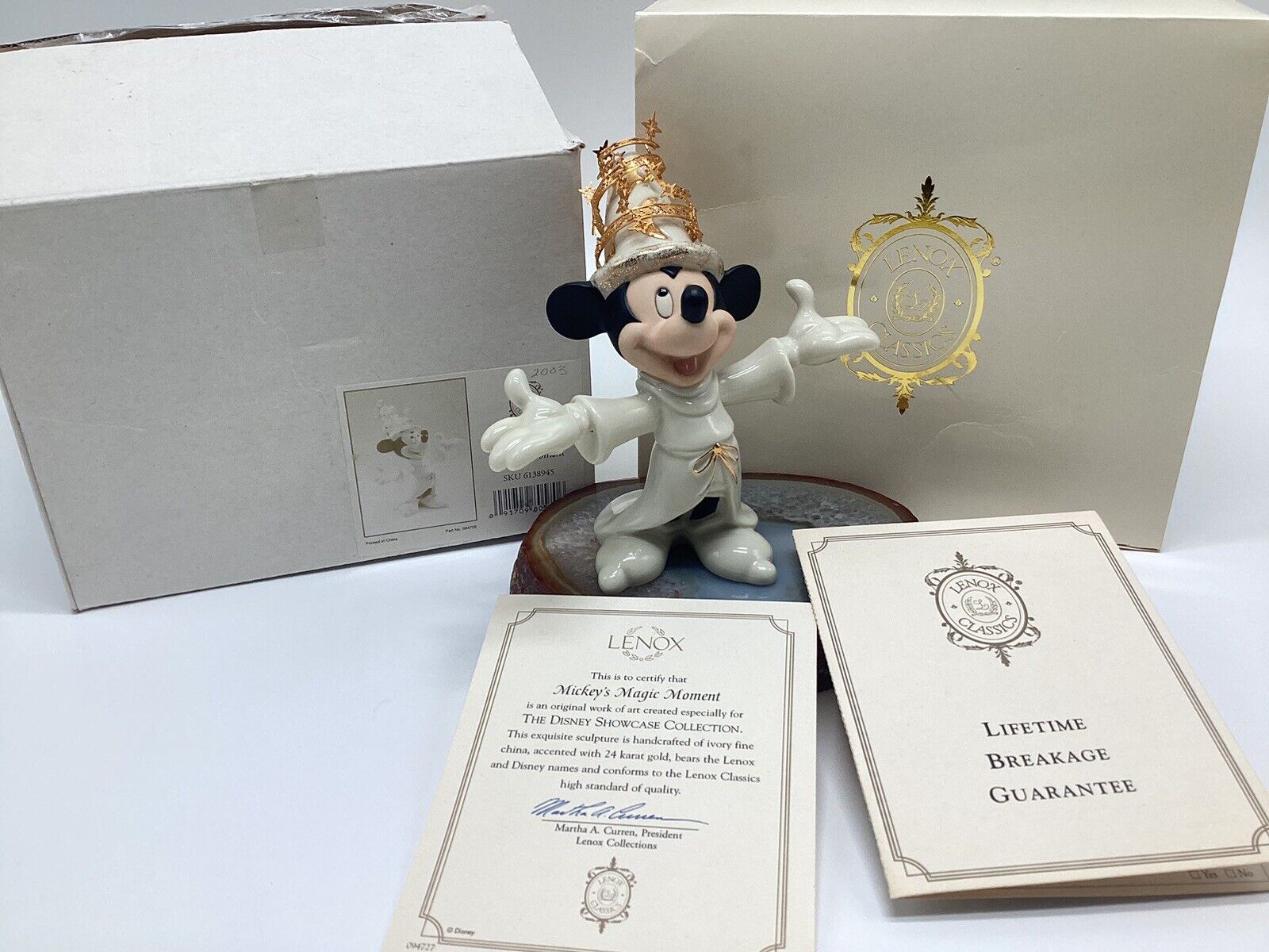 Disney Lenox Mickey's Magic Moment Figurine 24kt Gold Accents Mickey Mouse Box +