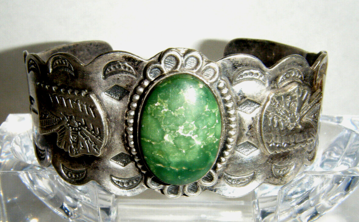 Navajo Fred Harvey Era Green Turquoise Carved Sterling Indian head Cuff Bracelet