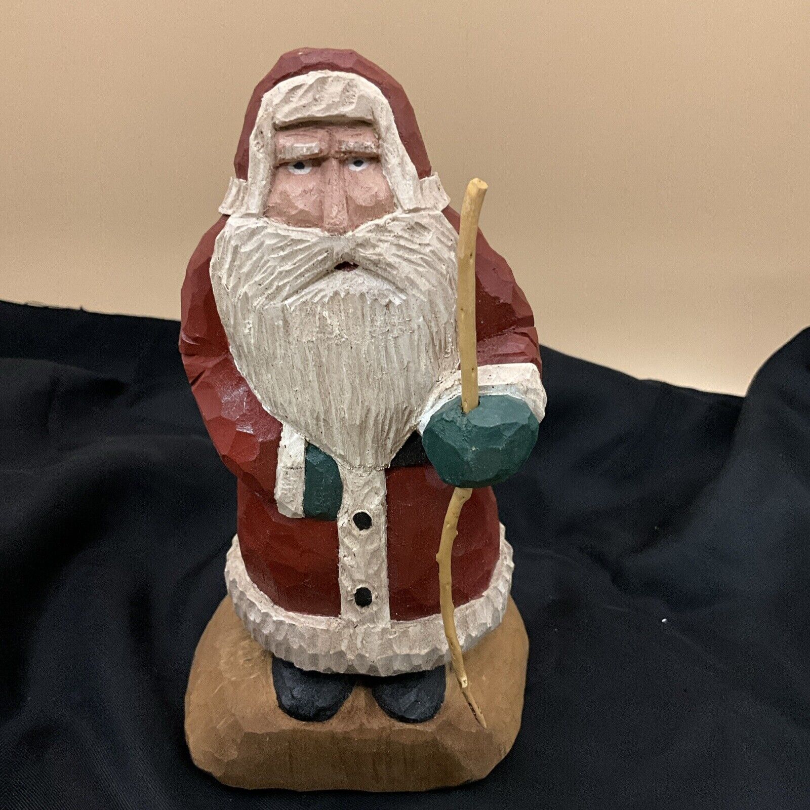Hand carved and signed vintage wooden Santa and beautiful condition 6 1/2 In