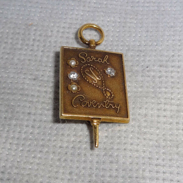 Vintage SARAH COVENTRY 10 K Solid Gold Service Award Pin Charm Diamonds Pearls