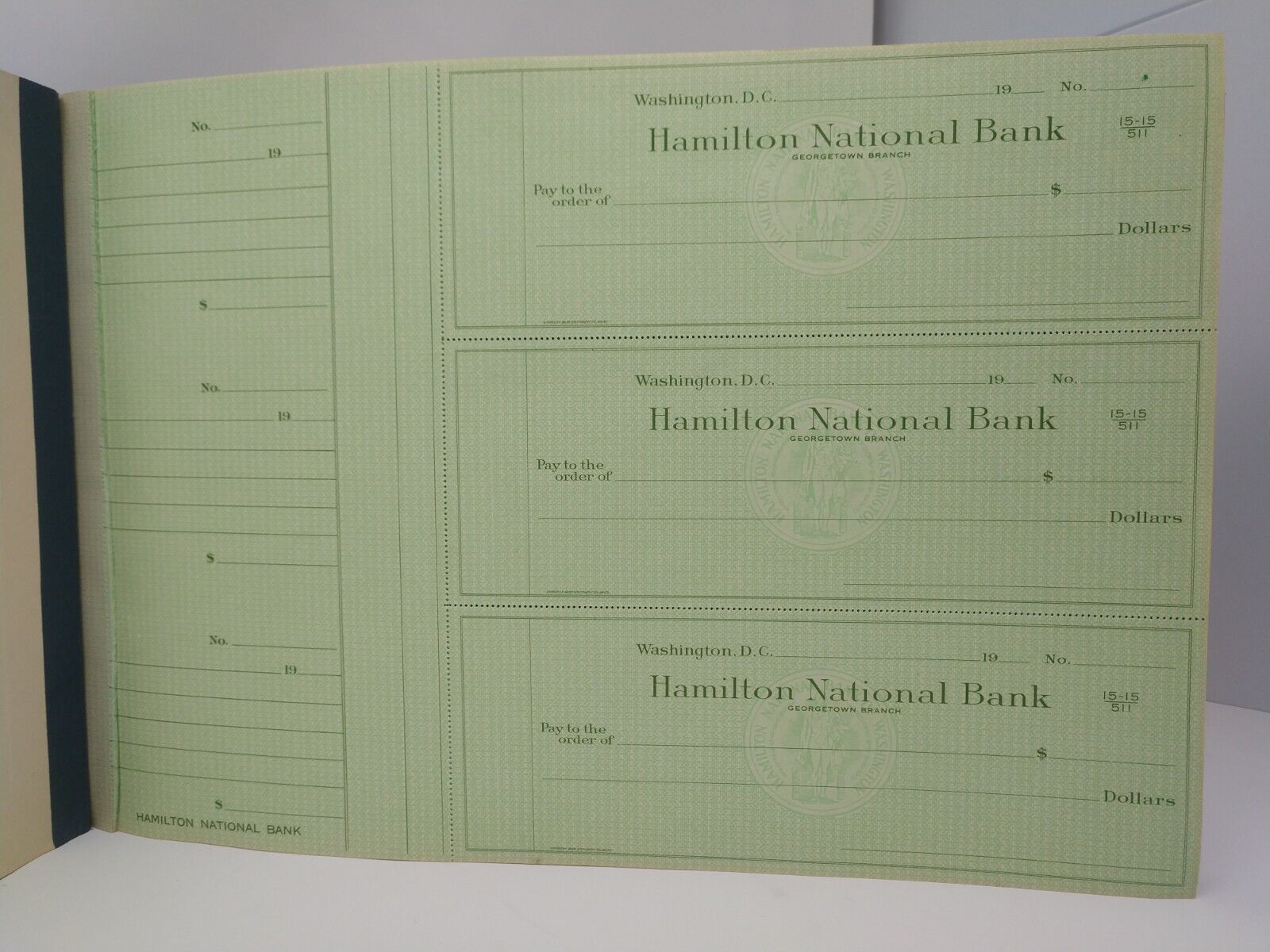 UNUSED CHECKS 1930s Checkbook HAMILTON BANK OF WASHINGTON Bank Antique SCRAPBOOK