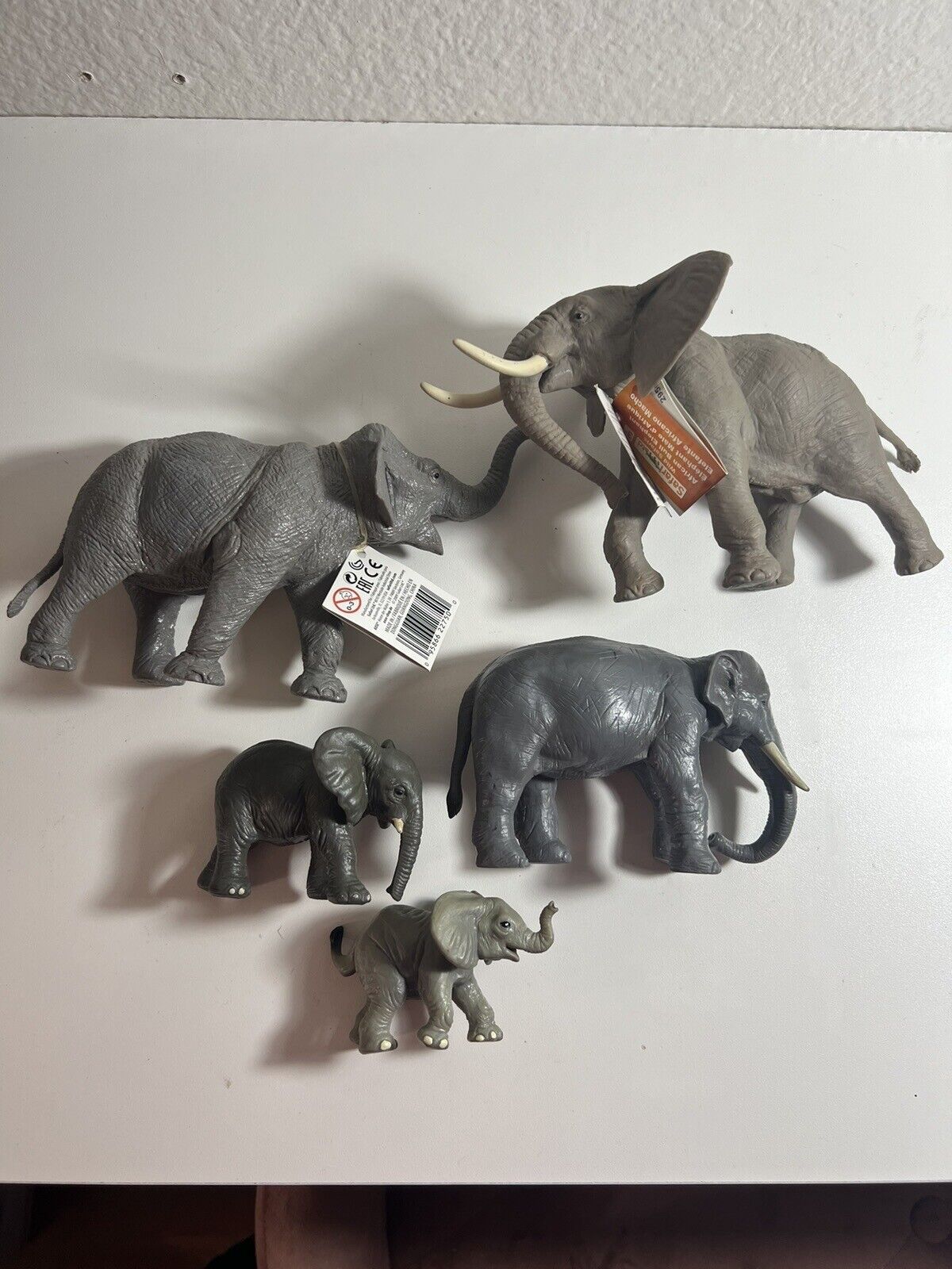 Safari Ltd -Schleich -Terra By Battat Elephant Toy Figurine