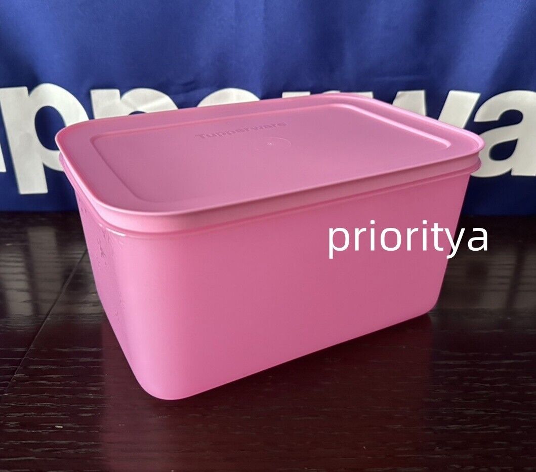 Tupperware Freezer Mates Plus Medium Deep Snowflake Container 2.5L / 11 Cup Pink
