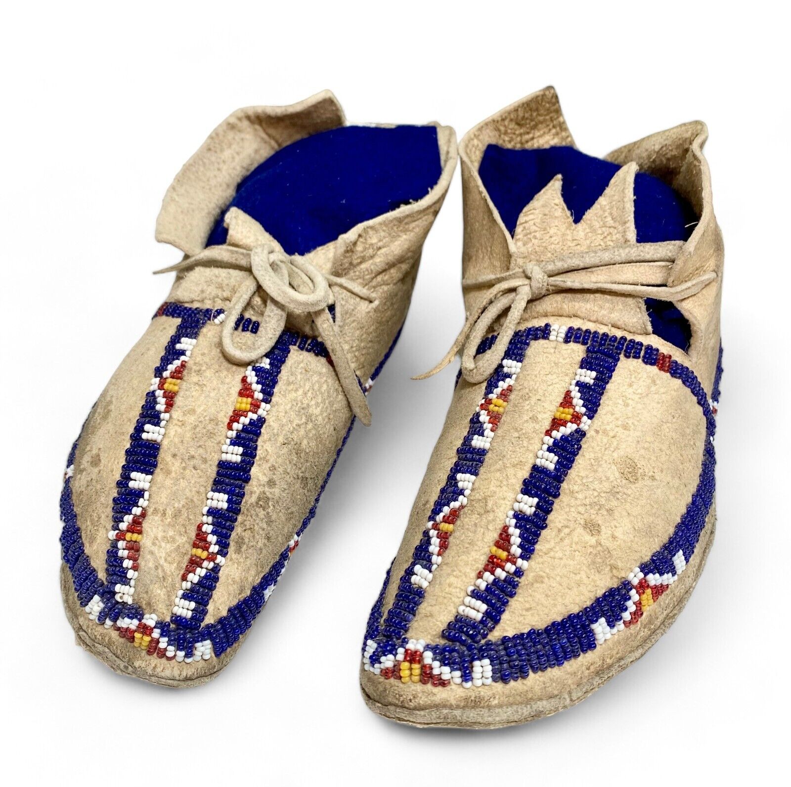 Vintage Native American Southern Cheyenne Moccasins Beautifully Beaded