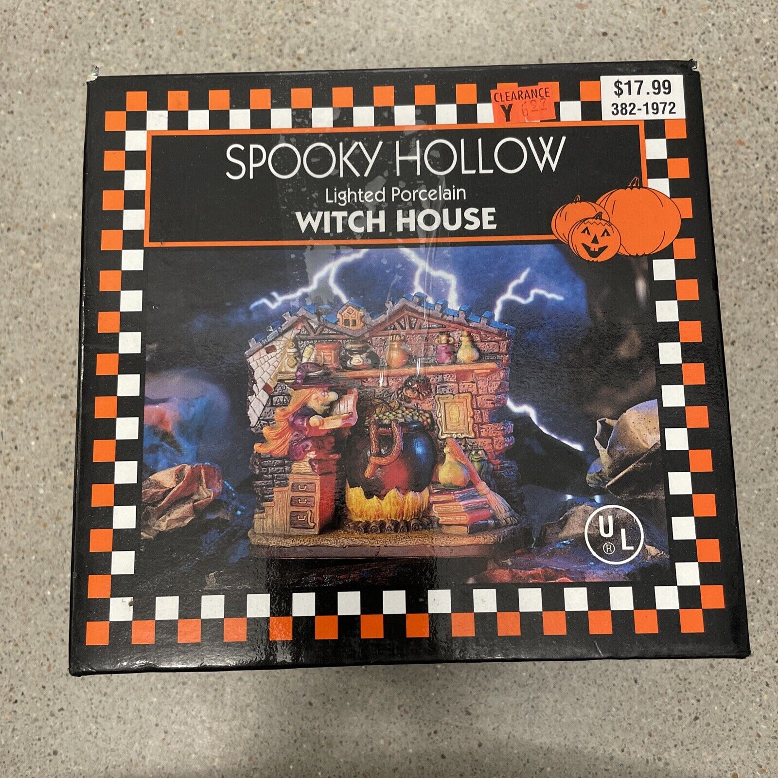 Vintage 1997 Halloween Spooky Hollow Lighted Porcelain Witch House Boxed