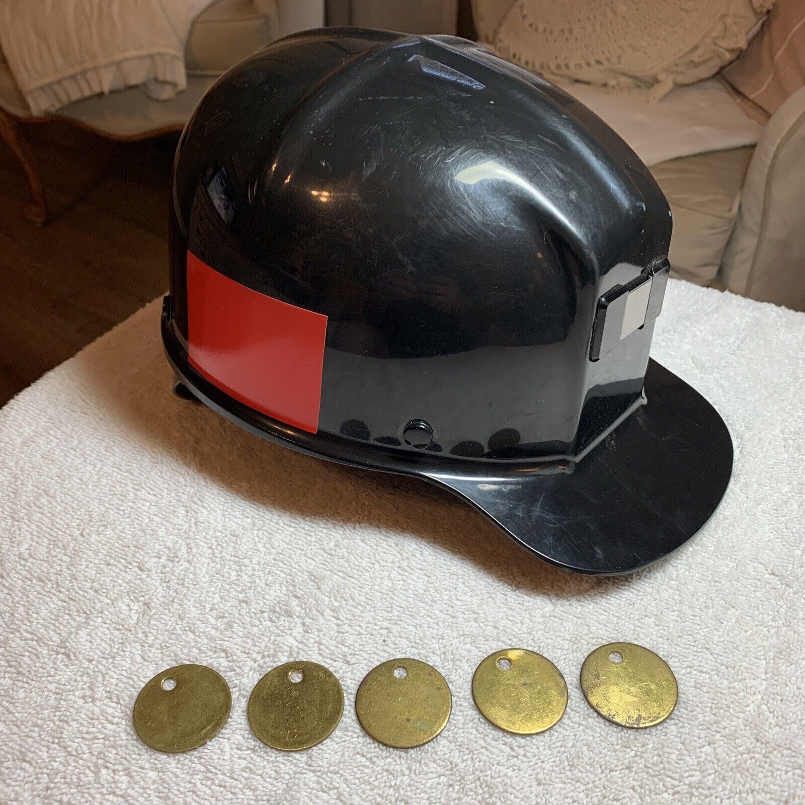 New Vintage MSA Comfo Cap Miners Helmet Black Low Vein 6-1/2 - 7-3/8, Brass Tags
