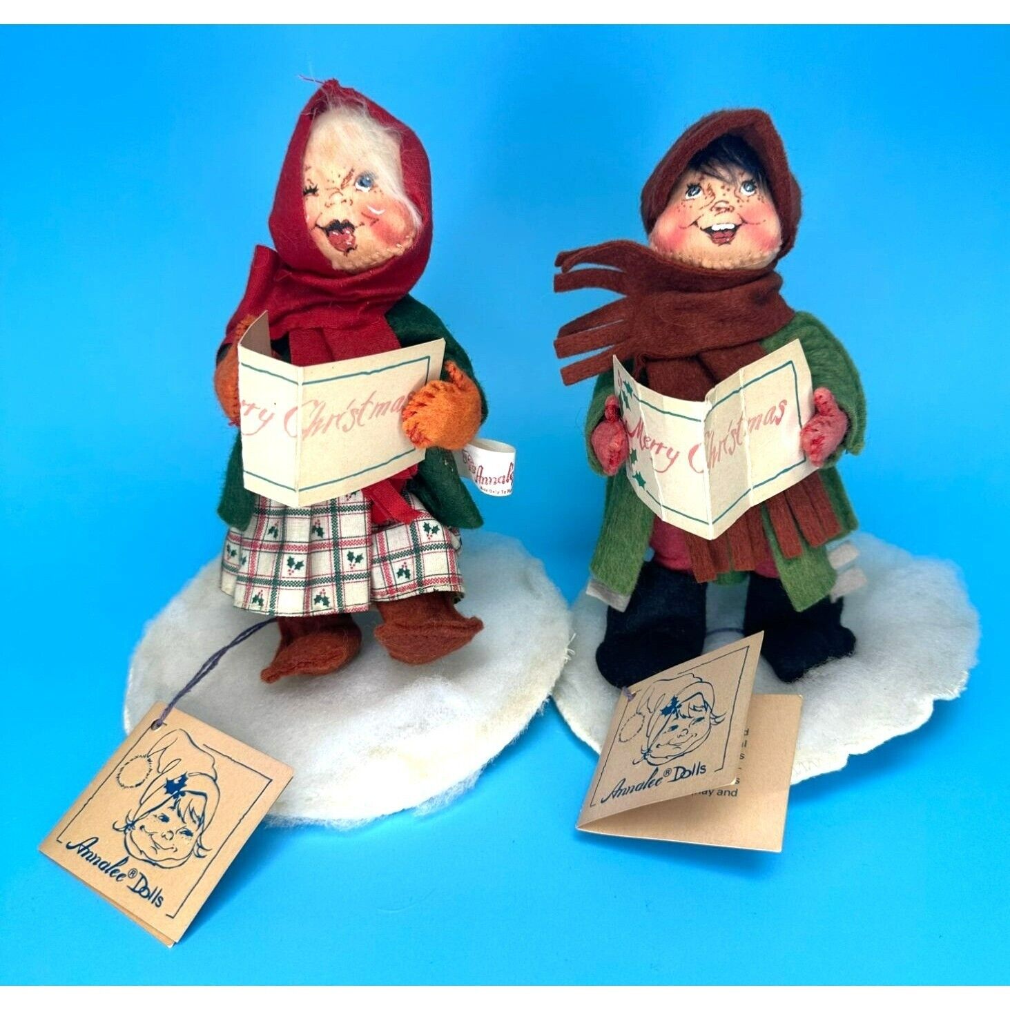 Pair of 1989 VTG Annalee Christmas Carolers Deck the Halls Dolls w/ Tags 71