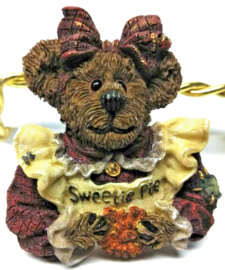 VINTAGE RETIRED Boyd\'s Bears Aunt Becky Quality Control Sweetie Pie Teddy Brooch
