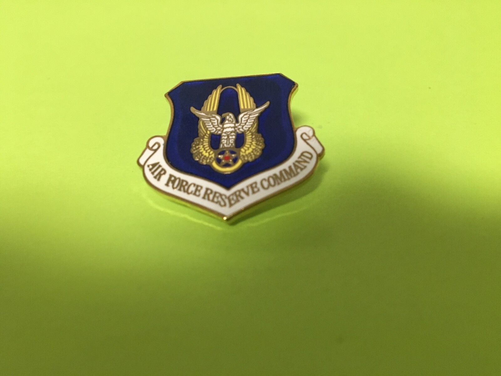 US AIR FORCE RESERVE COMMAND HAT/LAPEL PIN