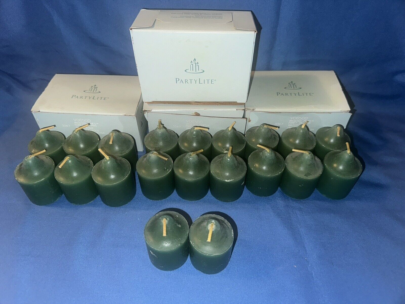 PartyLite FROSTED PINES Votive Candles New NIB Lot of 20 candles