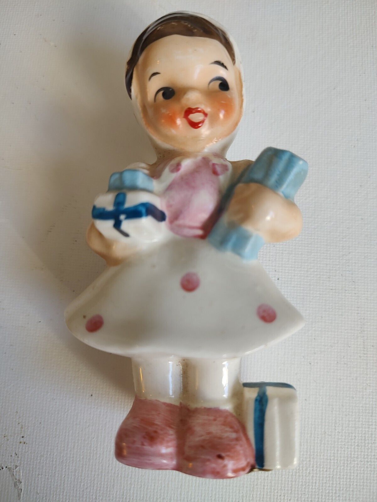 Vintage ucagco girl with presents figurine 4\