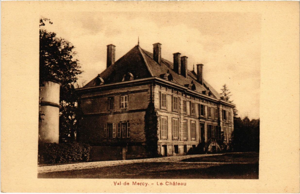CPA VAL-de-MERCY - Le Chateau (108502)