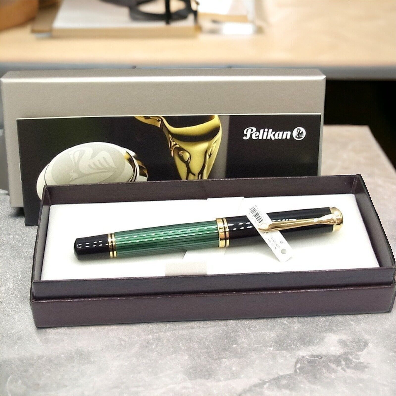 Pelikan Souveran M1000 Green Stripe 18C 750 Fountain Pen EF Nib NEW