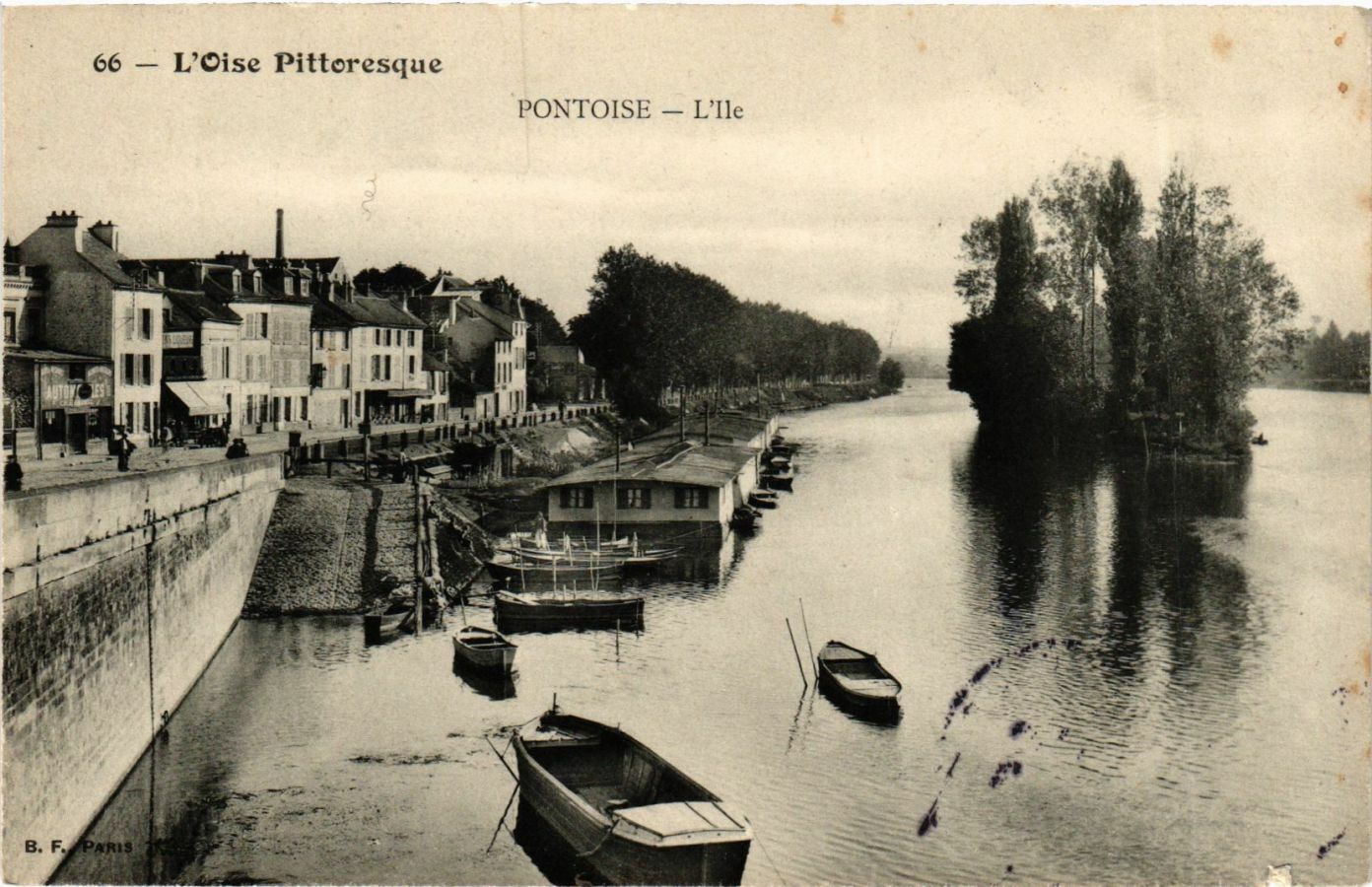 CPA Val-d\'Oise PONTOISE L\'Ile pontoons (983258)